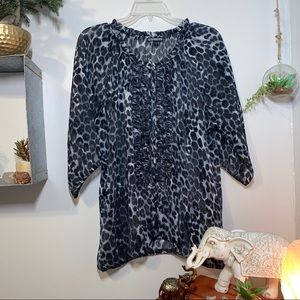*30% OFF* Express Shear Top